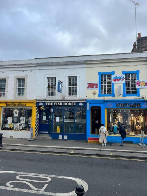 3 Notting Hill, Portobello Road-Amazing Location! Лондон Экстерьер фото